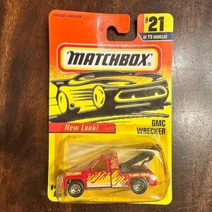 1987 Matchbox GMC Wrecker Diecast Toy Car #21 Of 75 Vehicles In Original Packagi